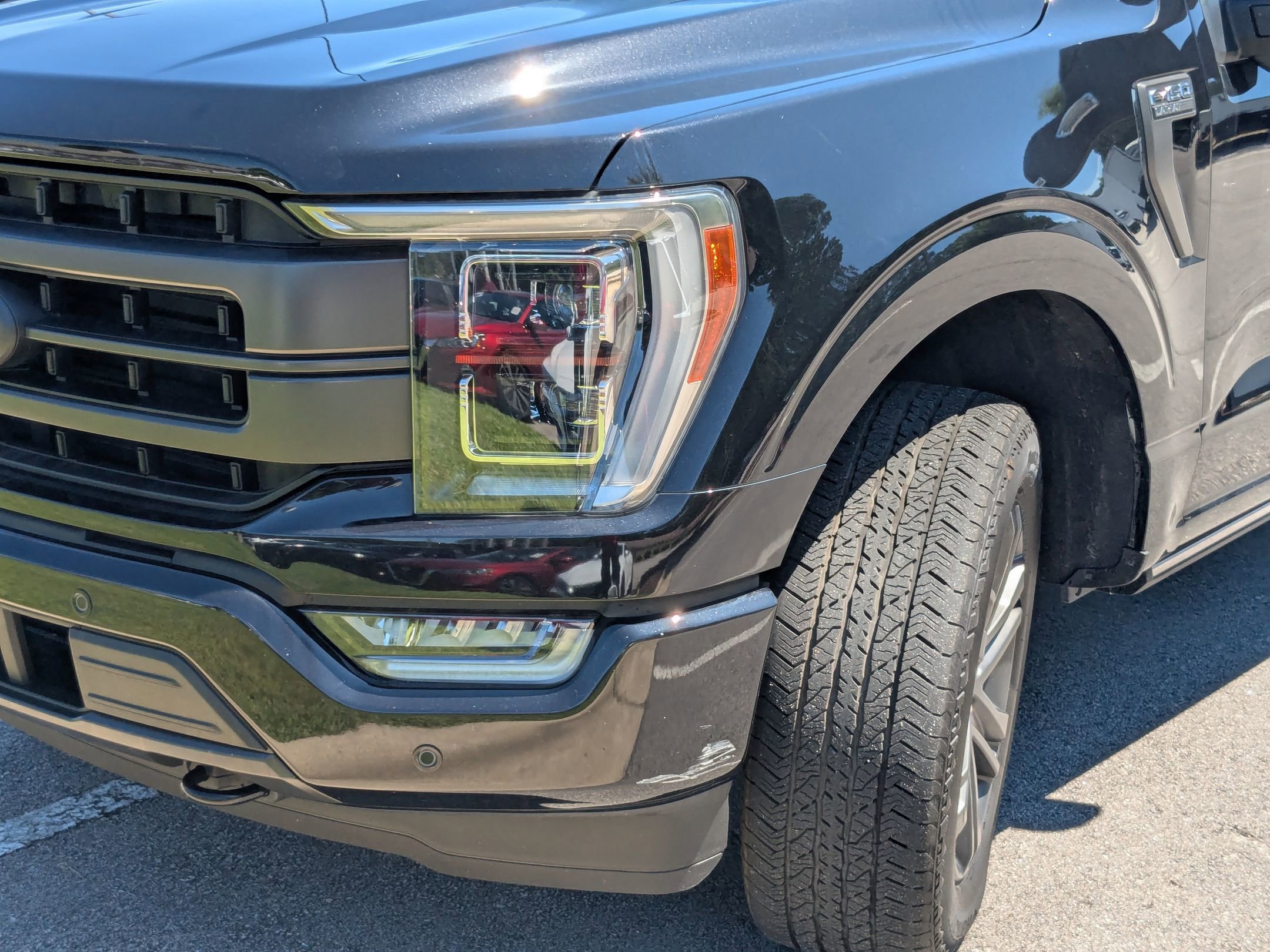 2023 Ford F-150 Lariat photo 4