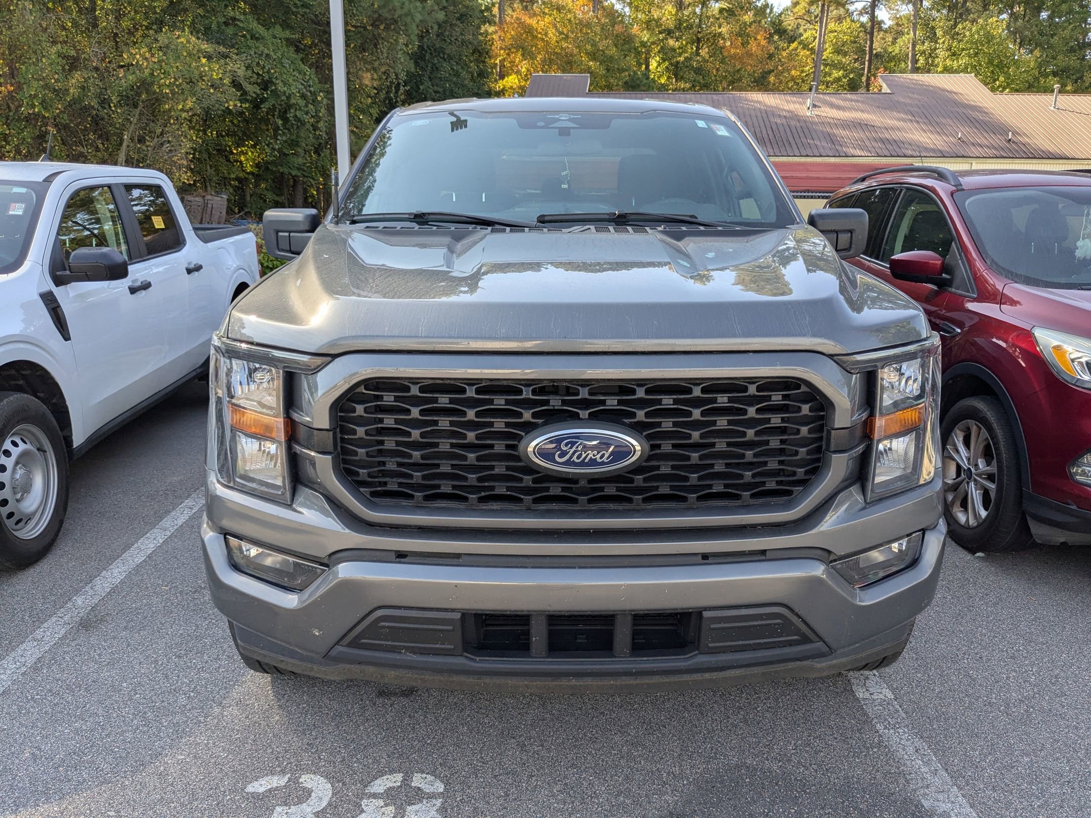2023 Ford F-150 XL photo 2
