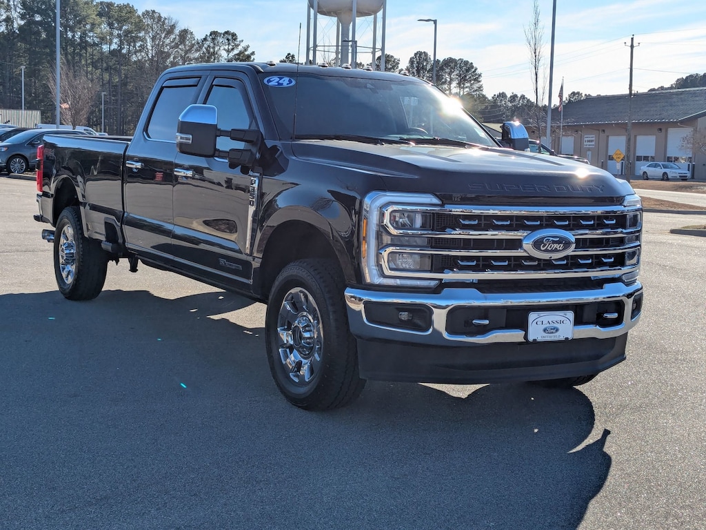 Used 2024 Ford Super Duty F-350 SRW LARIAT LARIAT 4WD Crew Cab 8 Box
