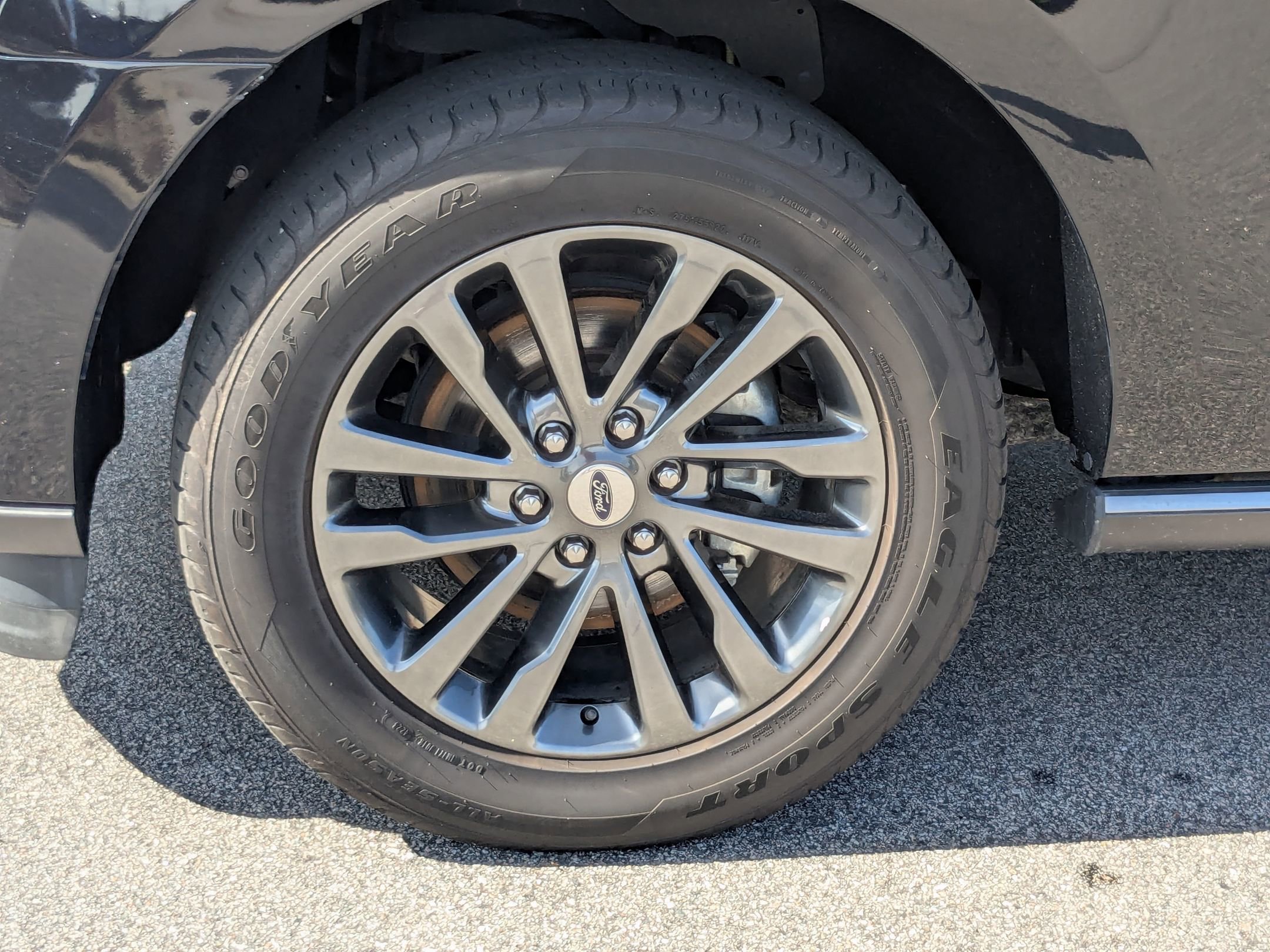 2021 Ford Expedition Limited photo 3