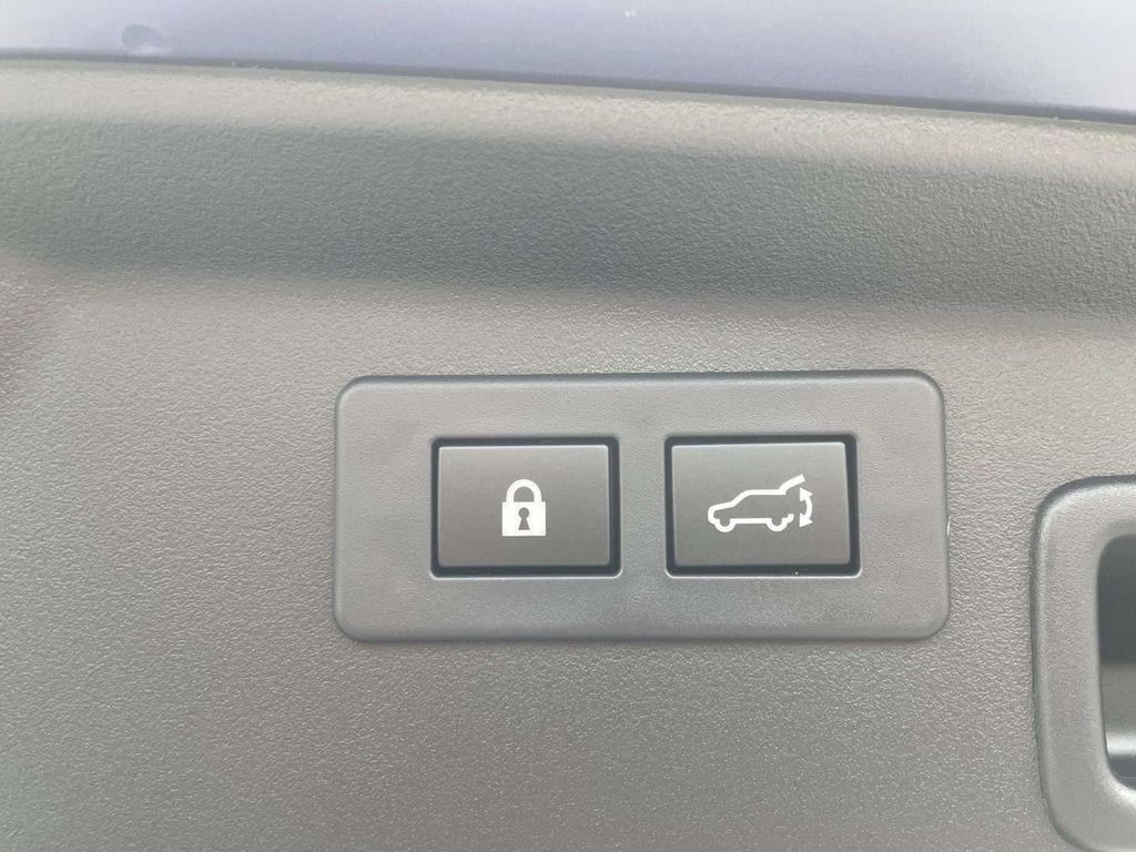 2026 Subaru Outback Limited - Photo 11