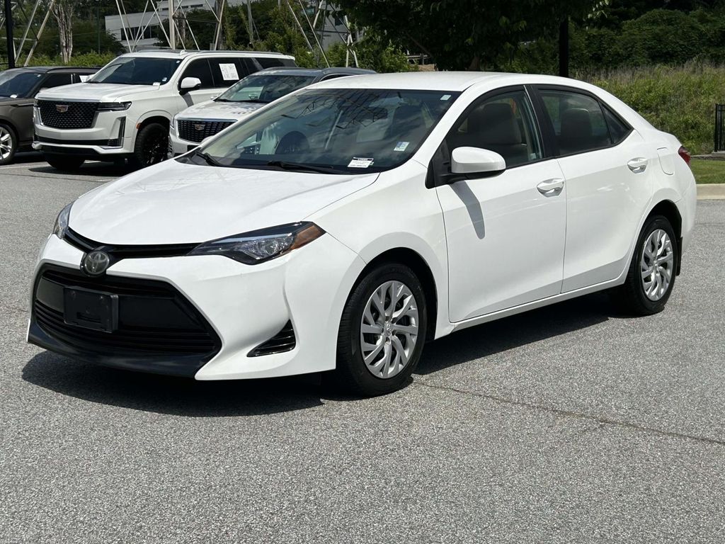2017 Toyota Corolla LE AT's photo