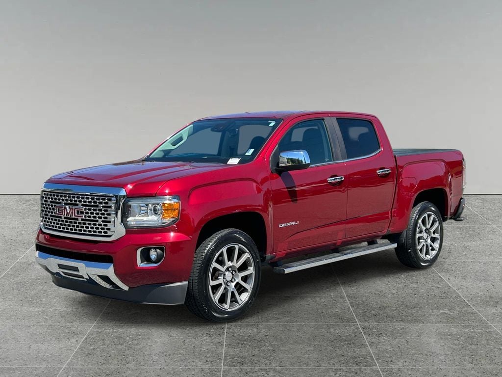 2019 GMC Canyon 4WD Denali Crew Cab Short Box's photo