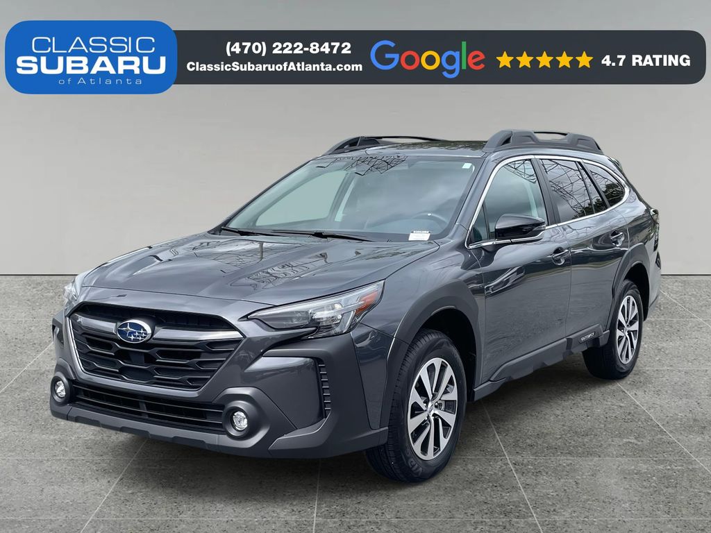 2025 Subaru Outback Premium's photo
