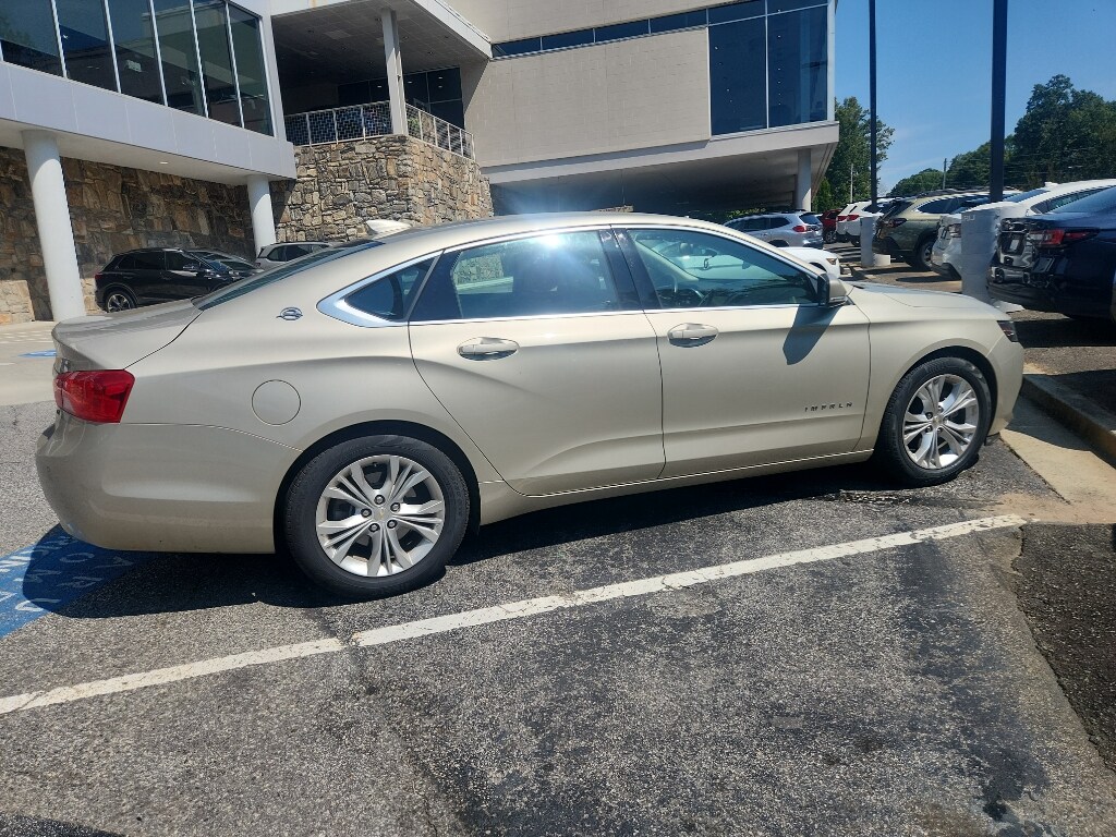2015 Chevrolet Impala 1LT photo 3