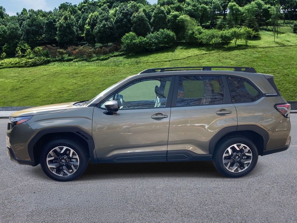 2026 Subaru Forester Premium photo 2