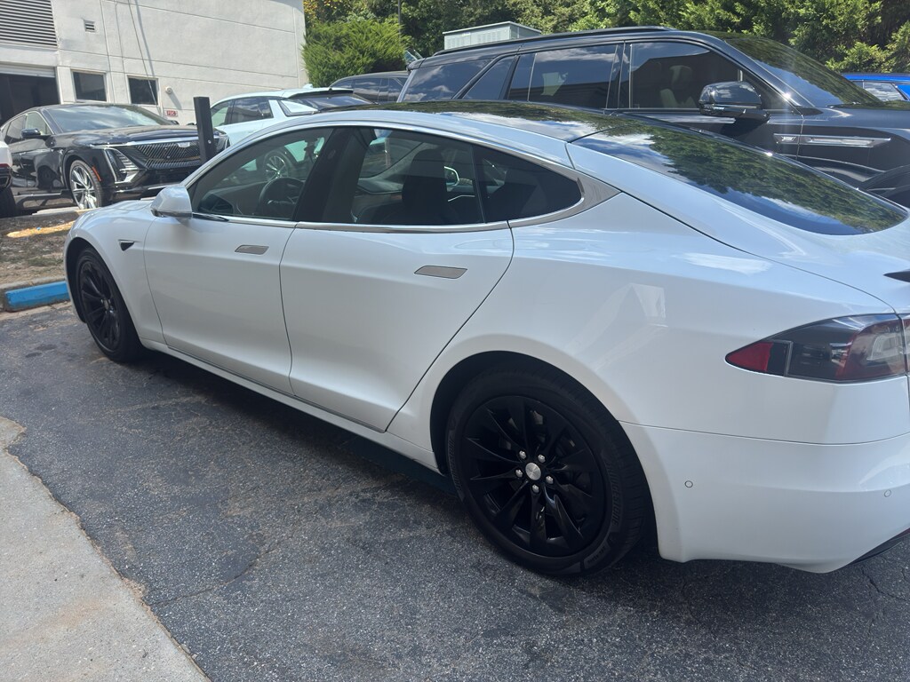 2017 Tesla Model S 90D AWD photo 3
