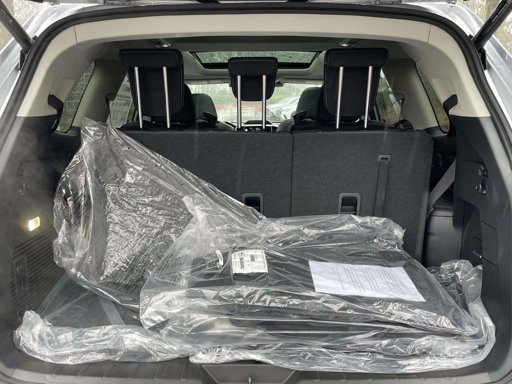 2026 Subaru Ascent Touring - Photo 10