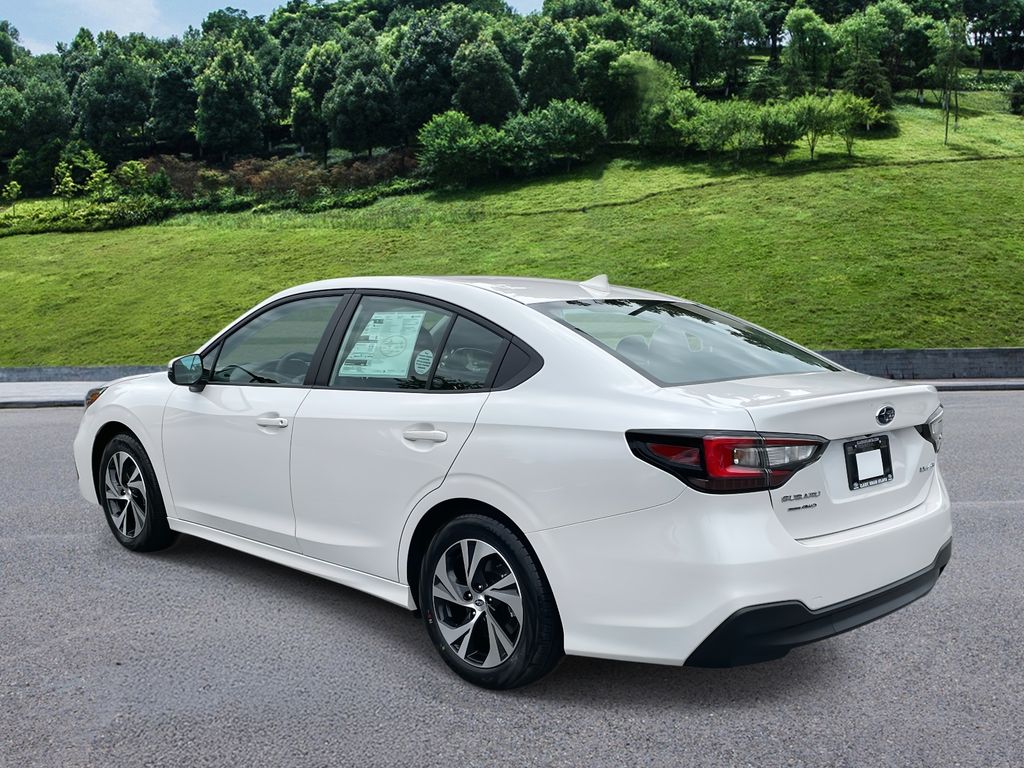 2025 Subaru Legacy Premium photo 2