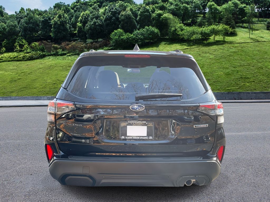 2025 Subaru Forester Touring photo 4