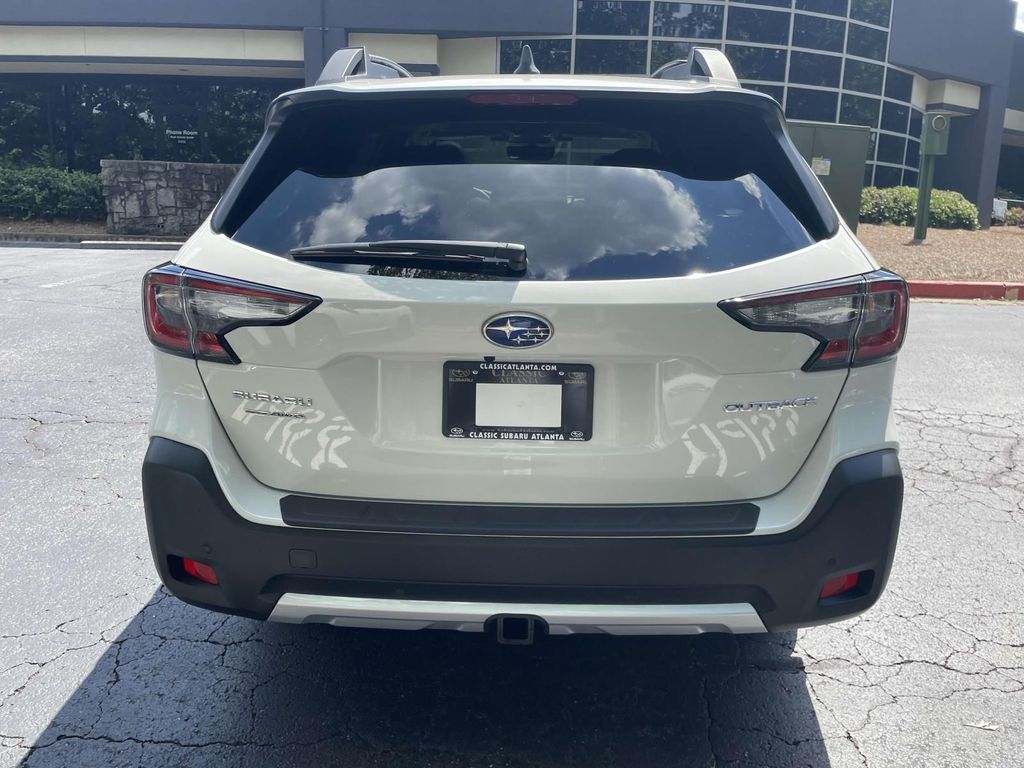 2025 Subaru Outback Limited photo 4