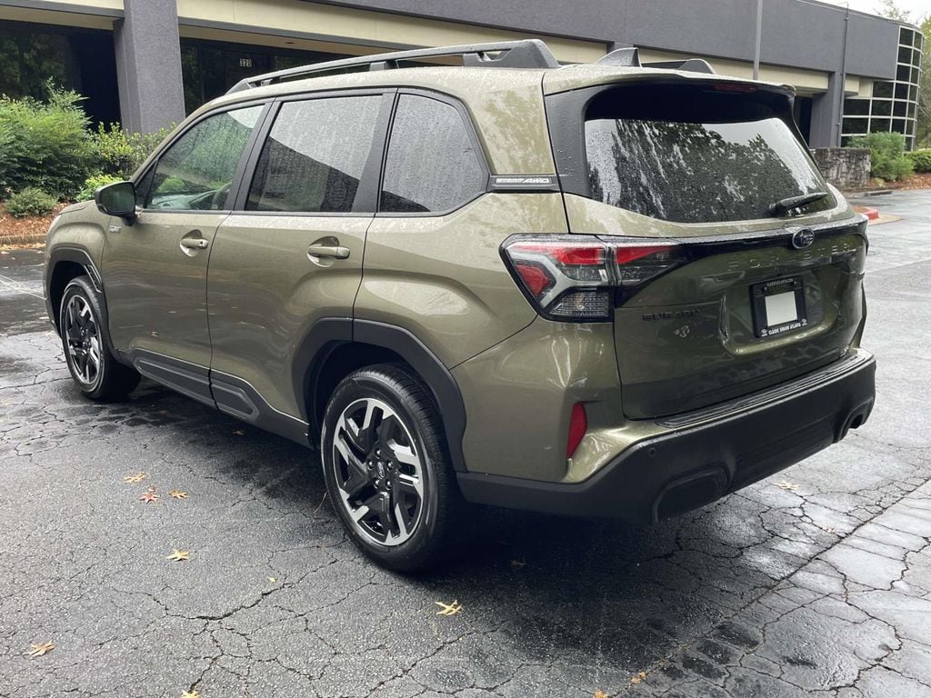 New 2025 Subaru Forester Hybrid Limited SUV