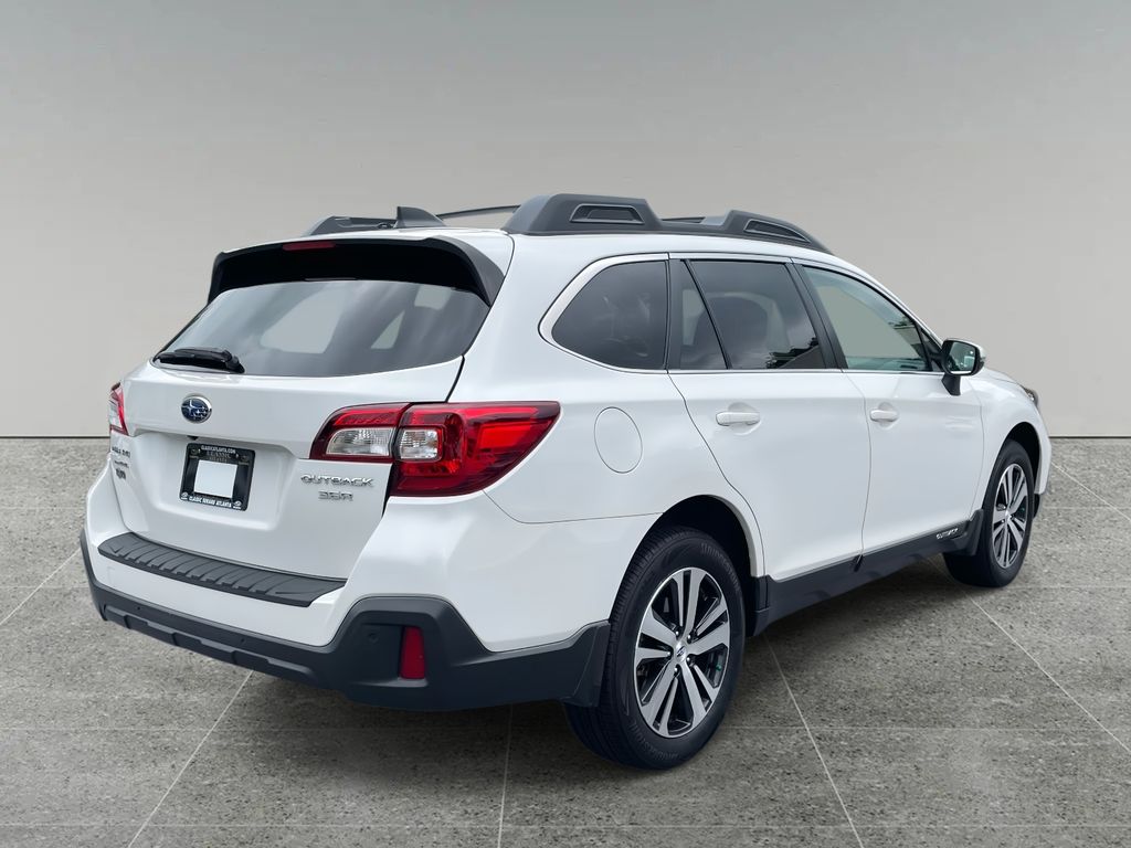 2019 Subaru Outback 3.6R Limited photo 4