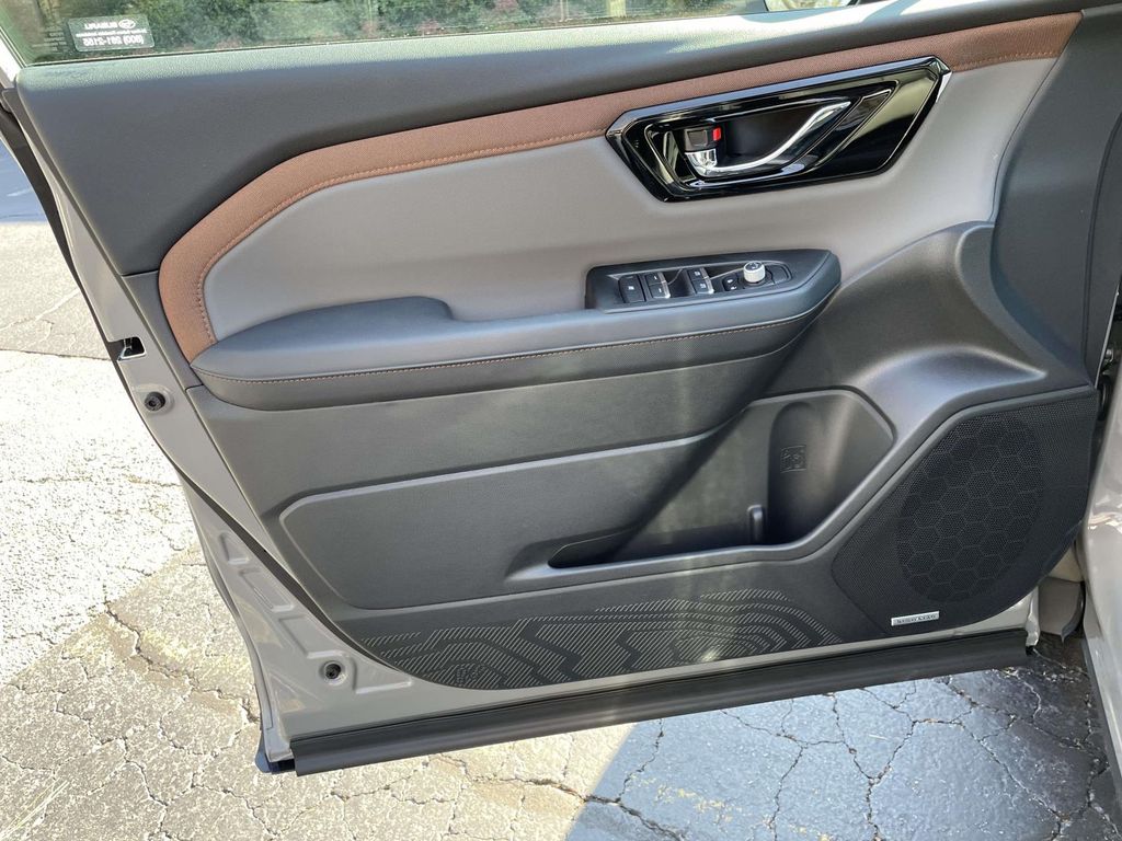 2026 Subaru Forester Sport - Photo 15