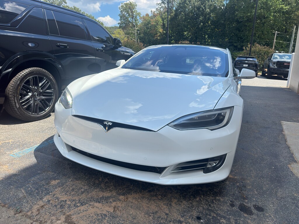 2017 Tesla Model S 90D AWD photo 2