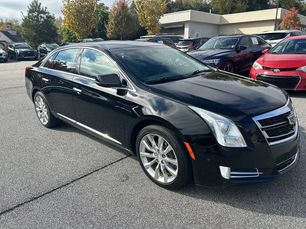 2016 Cadillac XTS Luxury photo 3