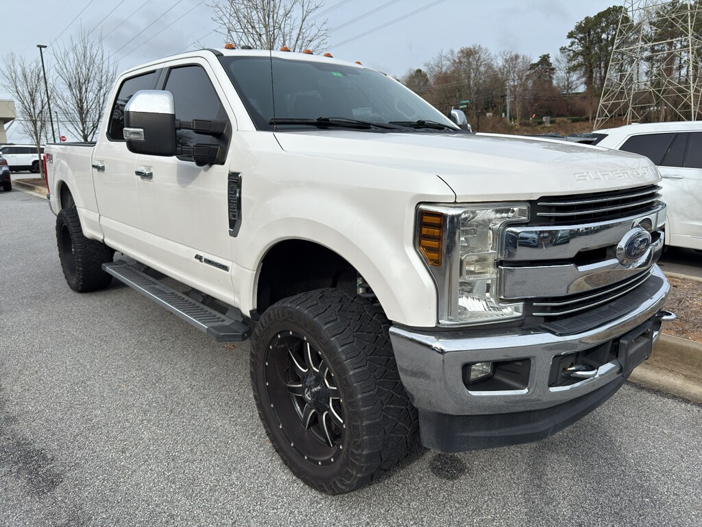 2018 Ford F-250 Lariat photo 3