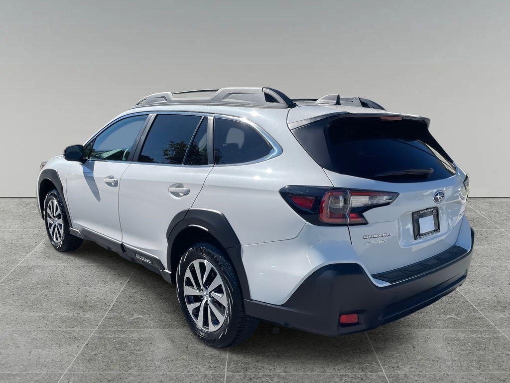 2025 Subaru Outback Premium photo 3