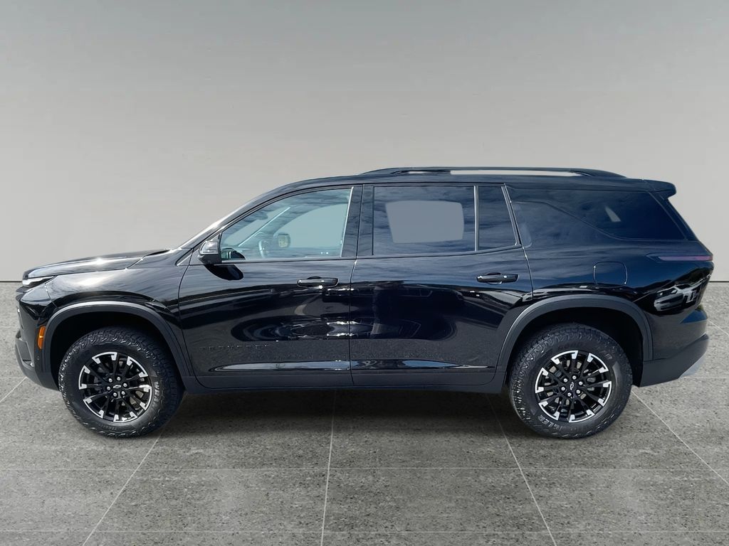 2024 Chevrolet Traverse Z71 photo 2