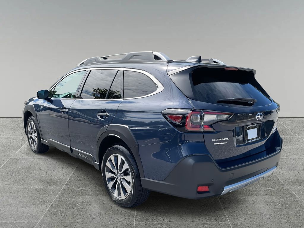 2025 Subaru Outback Touring XT photo 2