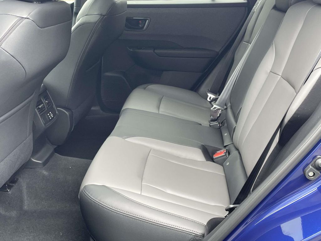2026 Subaru Outback Premium - Photo 12