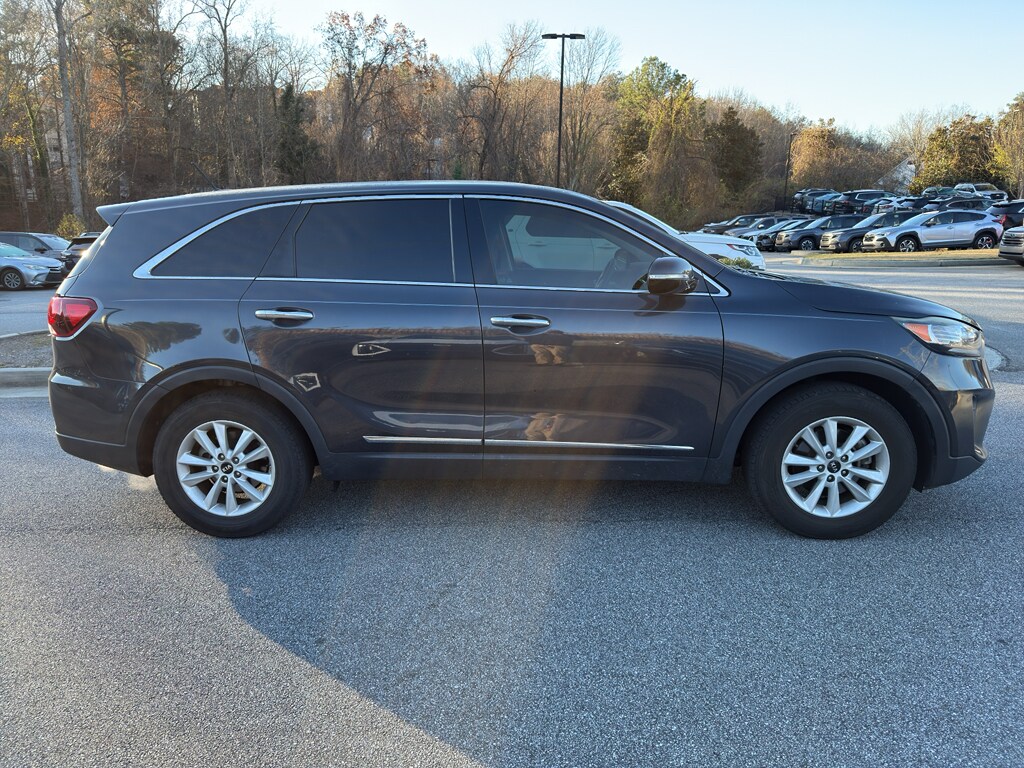 2019 Kia Sorento LX S photo 4