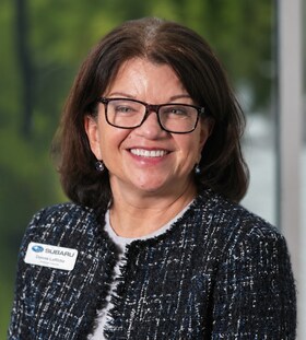 Staff member Donna Labadie from ID_403df006a300