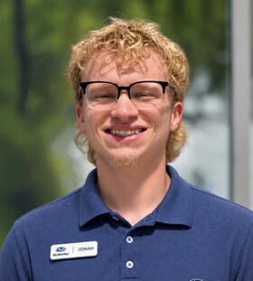 Staff member Jonah Dunn from ID_242158e59201