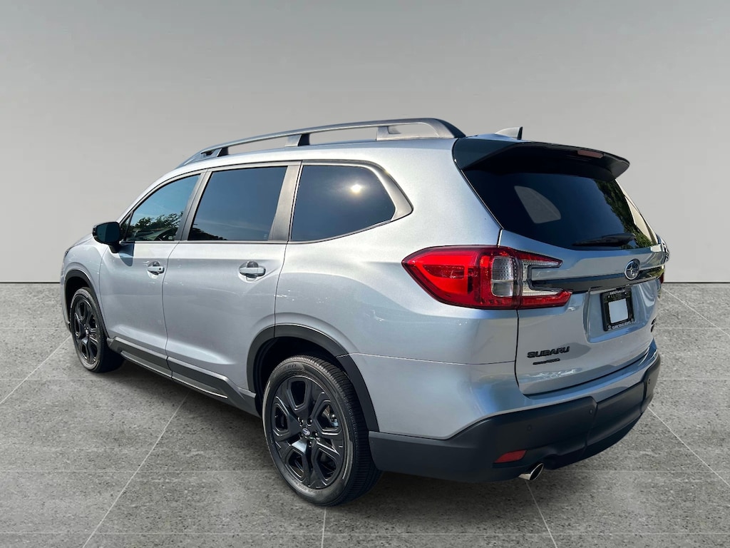 Certified 2025 Subaru Ascent Onyx Edition Touring 7-Passenger SUV