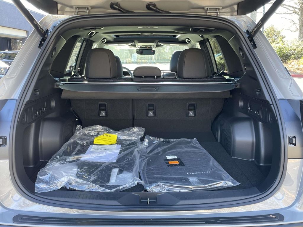 2026 Subaru Forester Premium - Photo 10