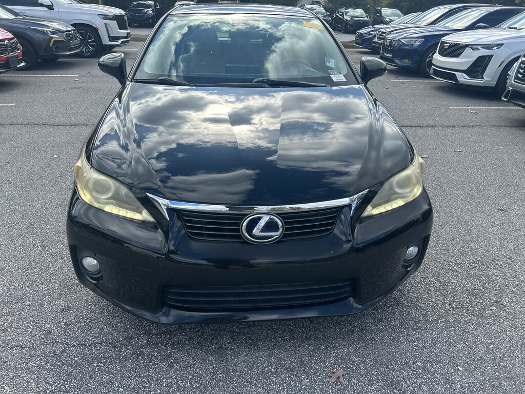 2012 Lexus CT 200h photo 2