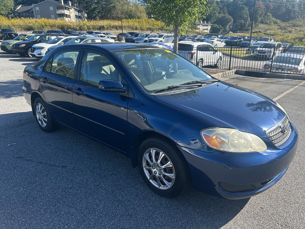 2008 Toyota Corolla LE photo 3