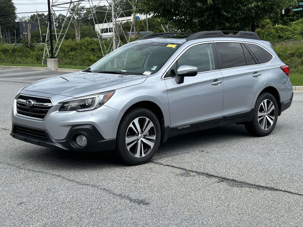 2019 Subaru Outback 2.5i Limited's photo
