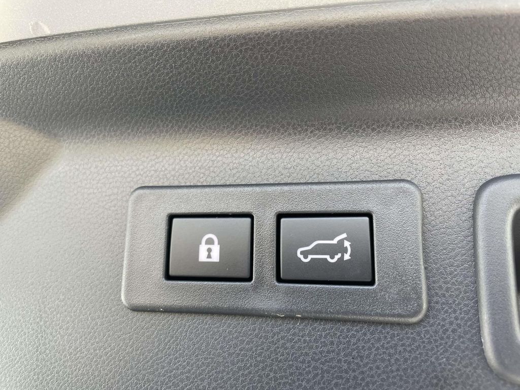 2026 Subaru Forester Sport - Photo 11