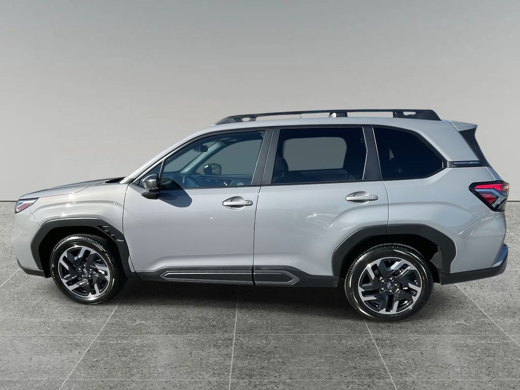 2025 Subaru Forester Limited photo 2