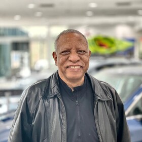 Staff member Herman Jones from ID_403df006a300