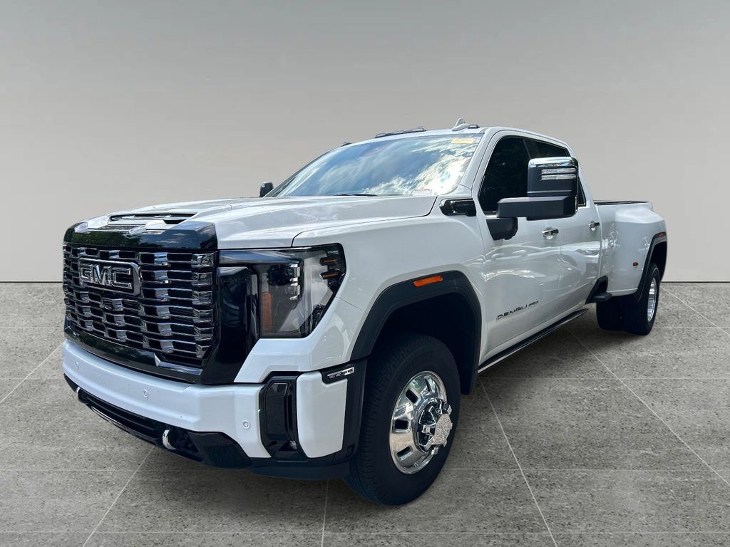 2025 GMC Sierra 4WD Crew Cab LB DRW Denali Ultimate's photo