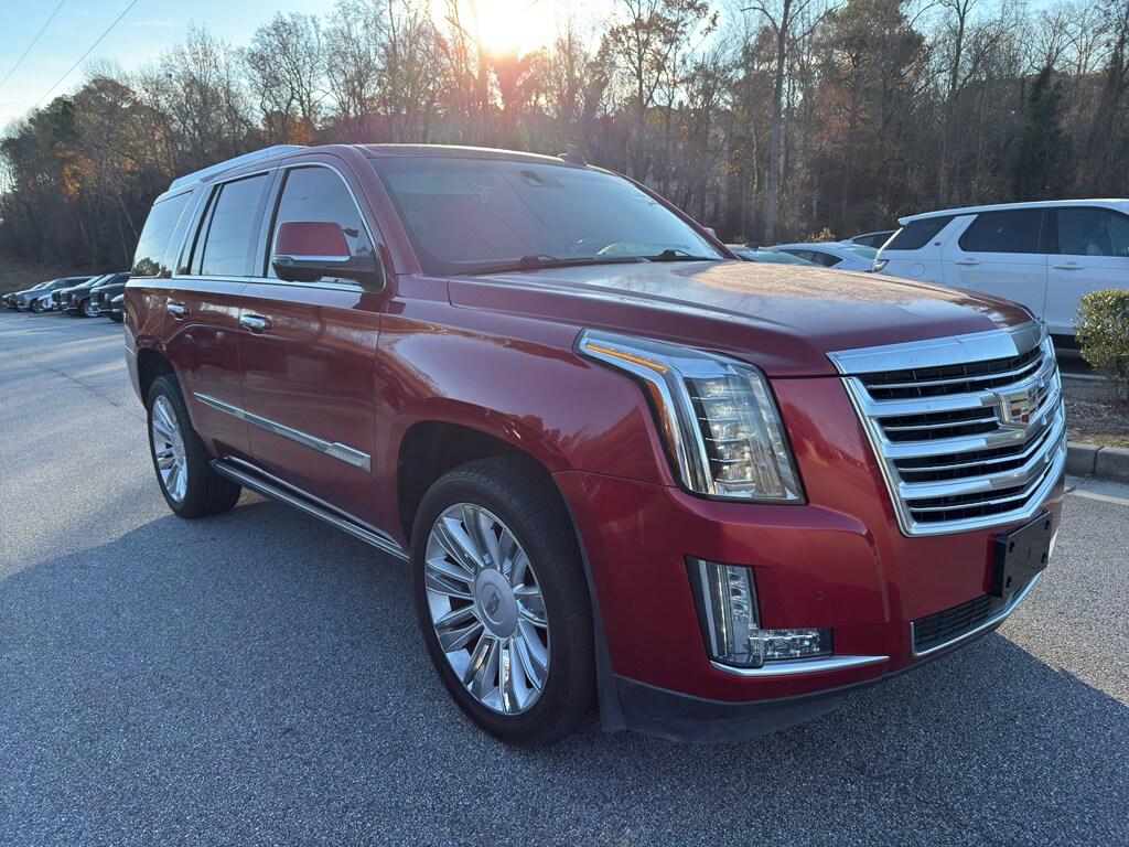 2015 Cadillac Escalade Platinum photo 3