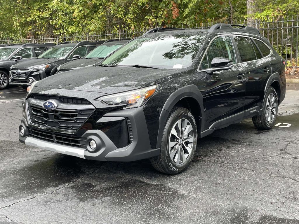 2025 Subaru Outback Limited's photo