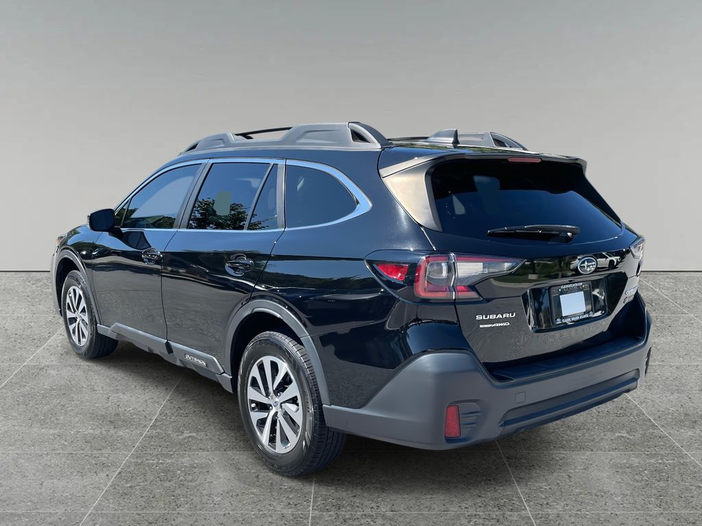 2022 Subaru Outback Premium photo 2