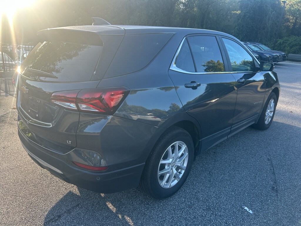2022 Chevrolet Equinox photo 4