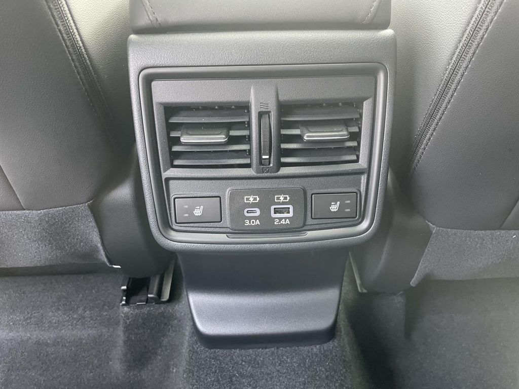 2026 Subaru Outback Limited - Photo 13