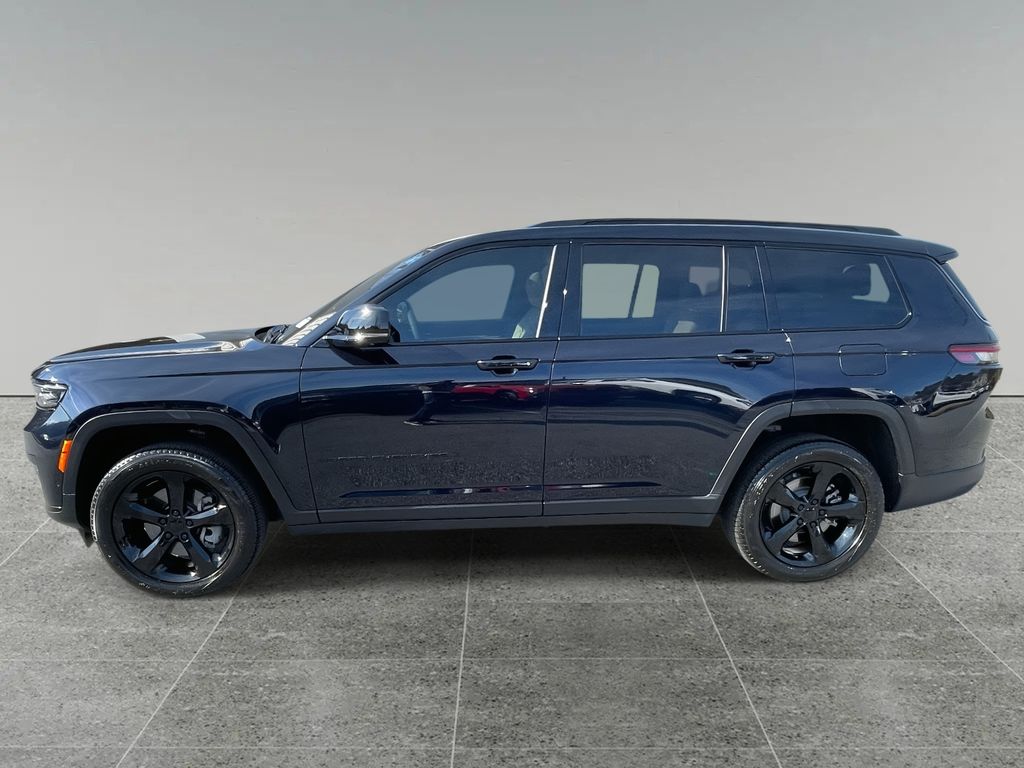 2024 Jeep Grand Cherokee Limited photo 2