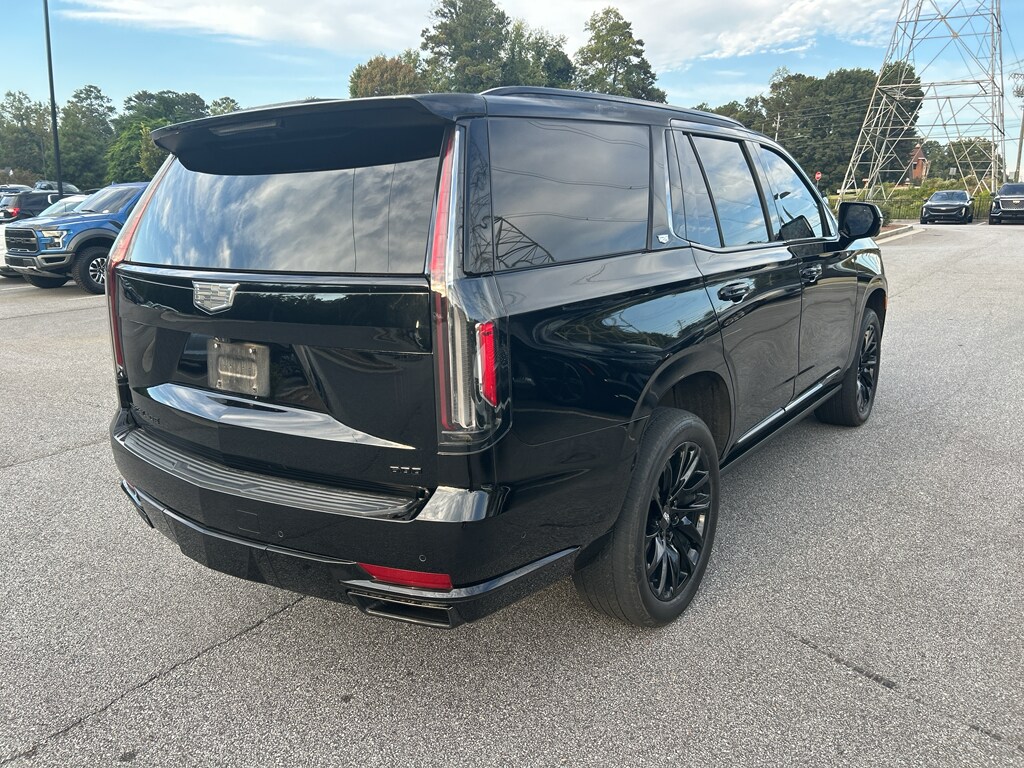 2023 Cadillac Escalade Sport Platinum photo 4