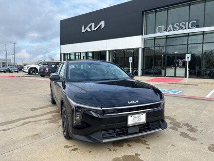 2025 Kia K4 EX Sedan