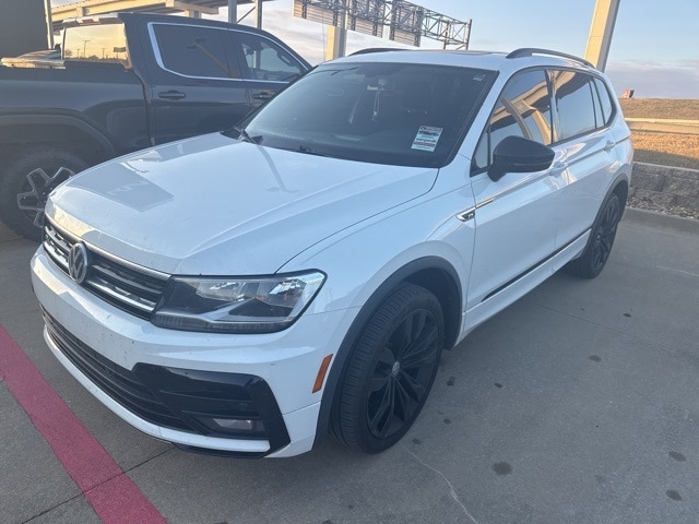 2020 Volkswagen Tiguan SE R-LINE BLACK