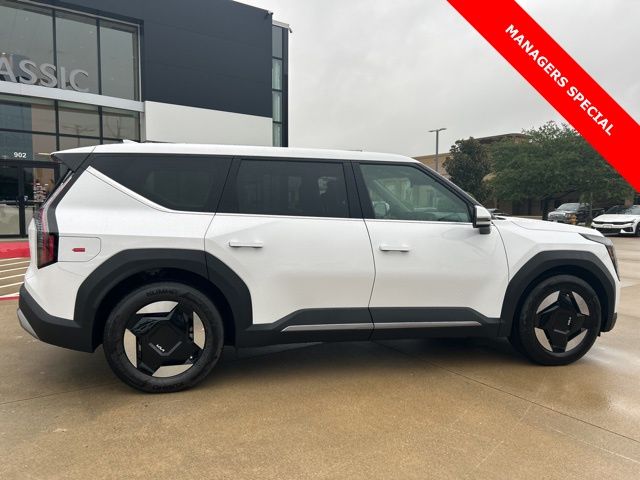 2026 Kia EV9 Light L/R - Photo 16