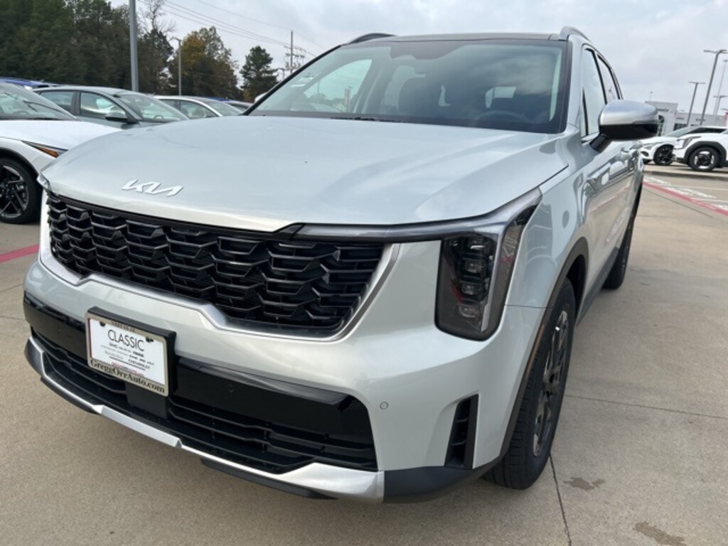 New 2026 Kia Sorento S SUV