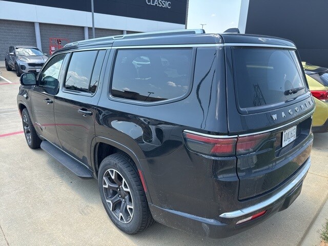 2023 Jeep Wagoneer Series III photo 4