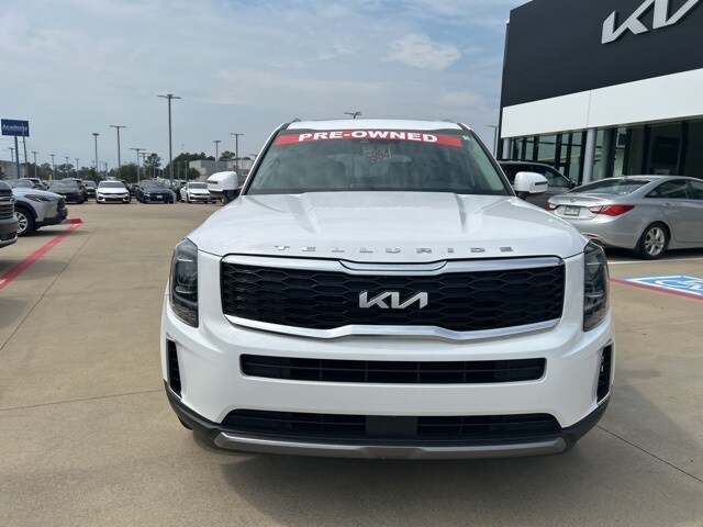 2022 Kia Telluride S photo 2